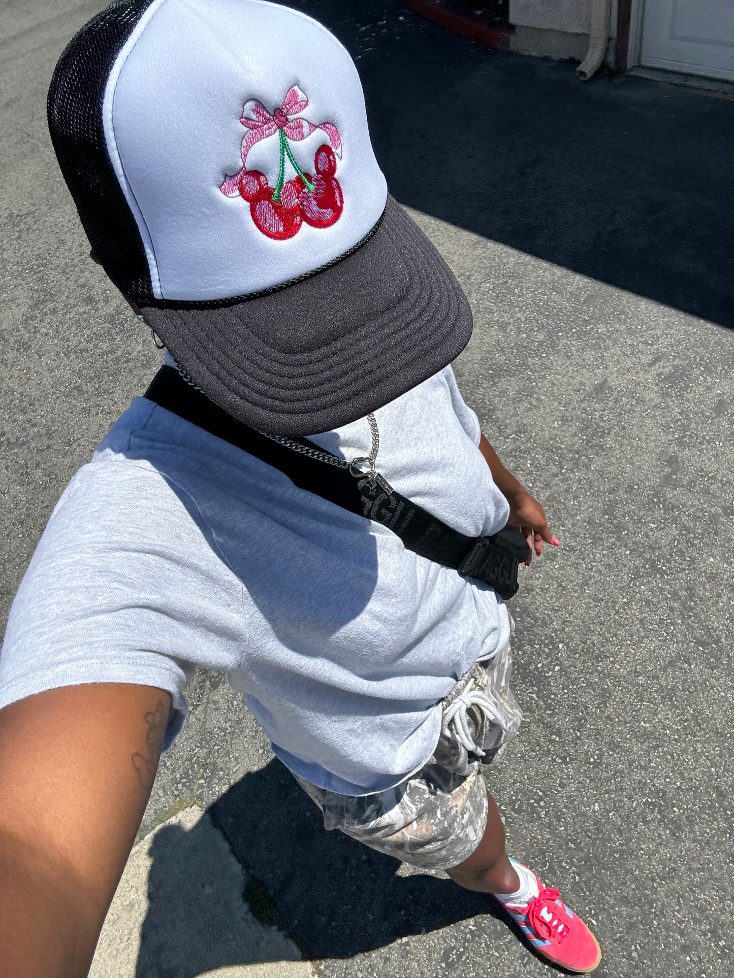 "Cherries Trucker"- Hat