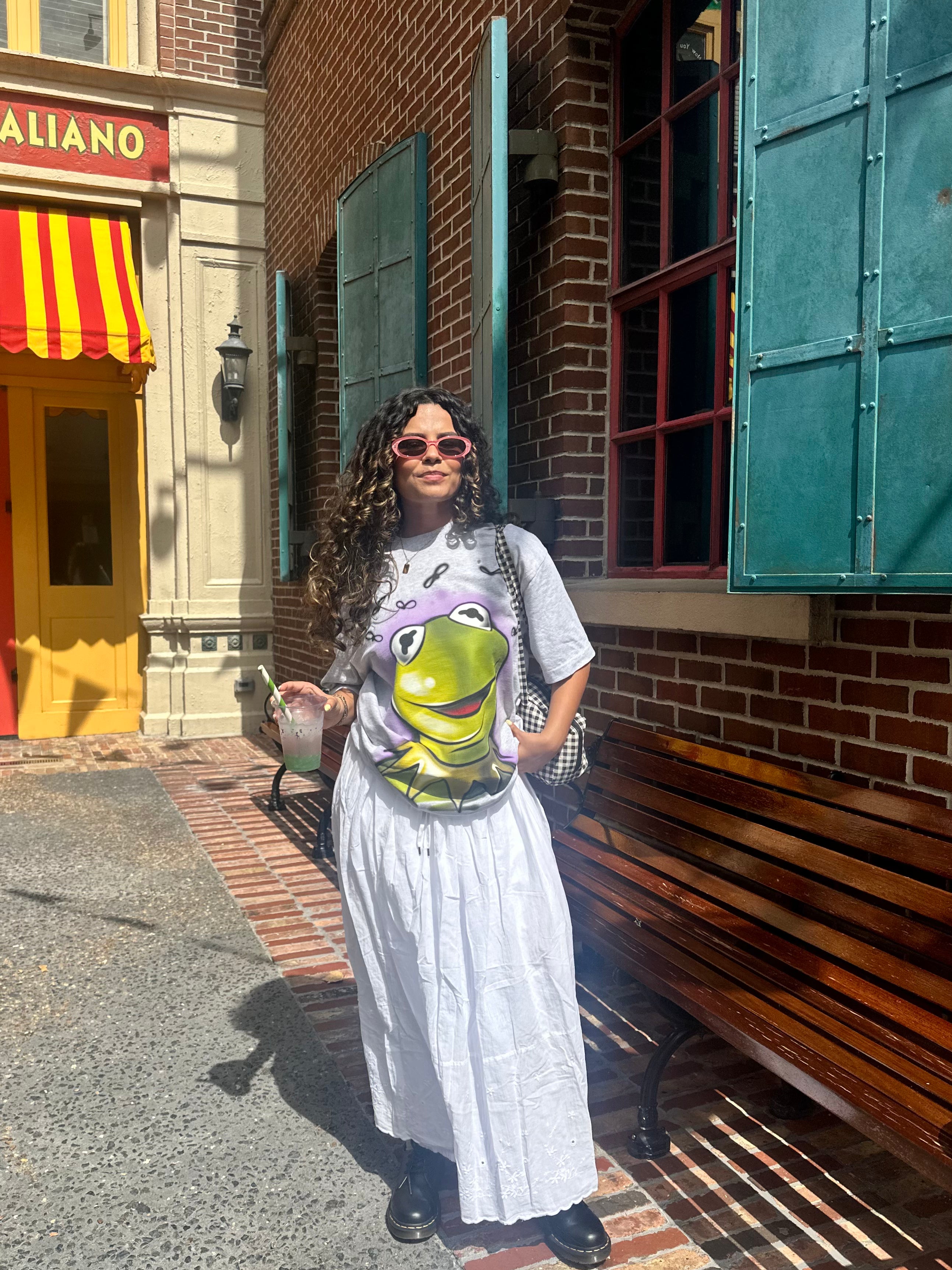 "The Frog"- Graphic Tee