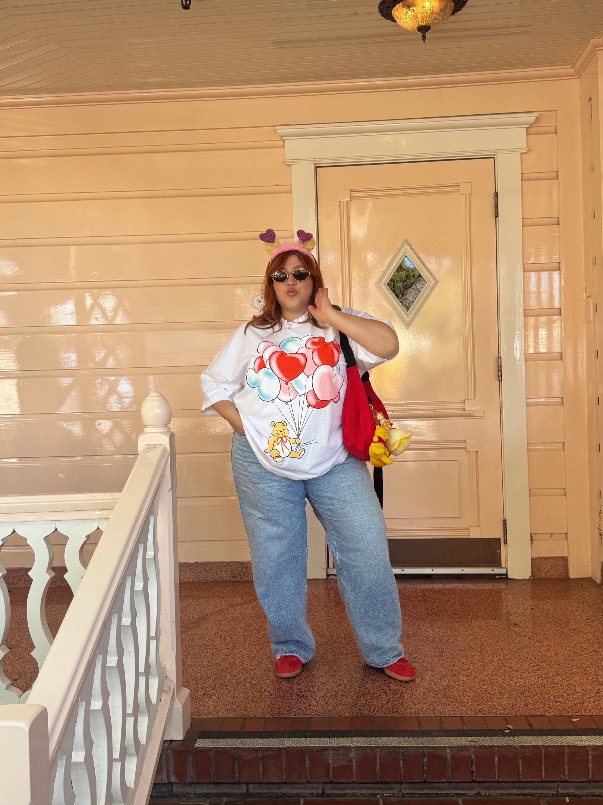 'Winnie"- Graphic Tee