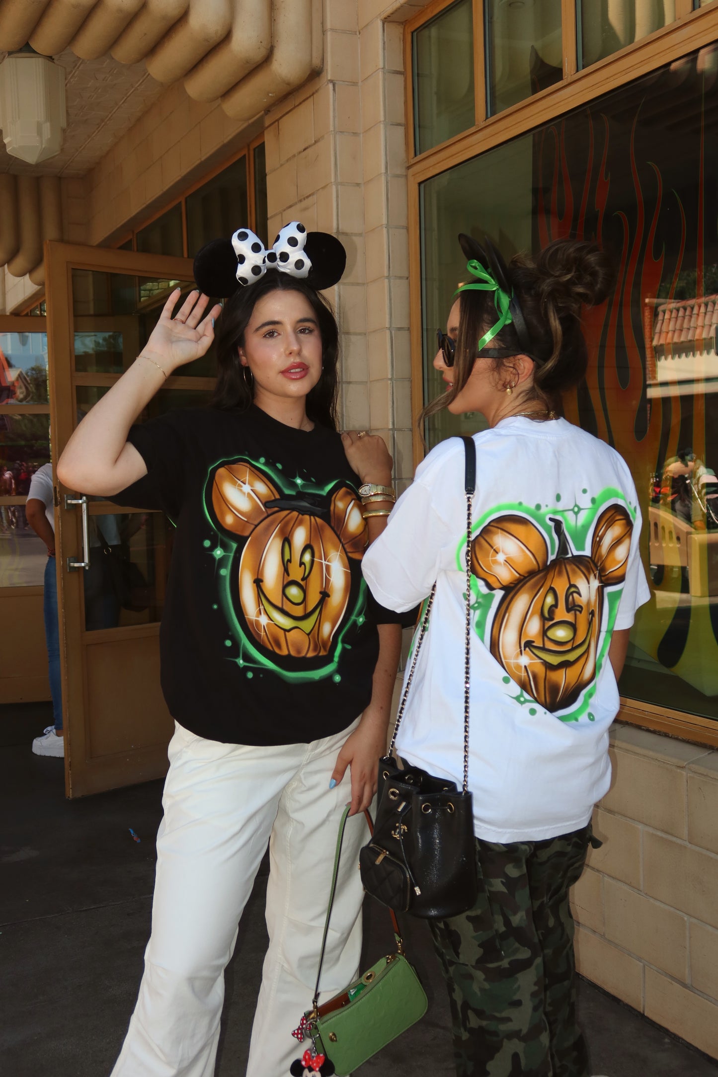 "Blinky"- Graphic Tee